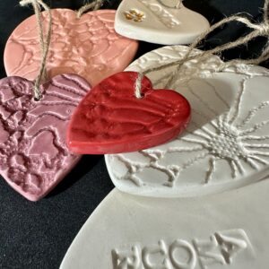 Cœurs en céramique — À suspendre